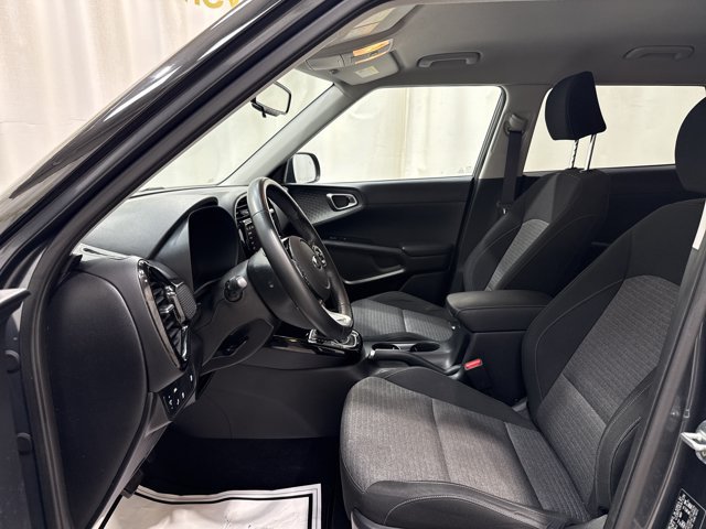 Used 2020 Kia Soul EX FWD image 12