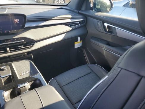 New 2026 Buick Enclave Sport Touring w/ Power Package image 15