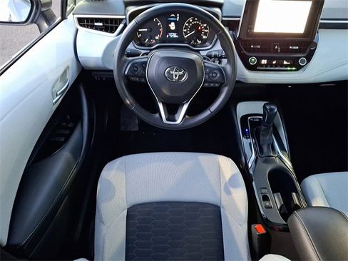 Certified 2023 Toyota Corolla SE image 18