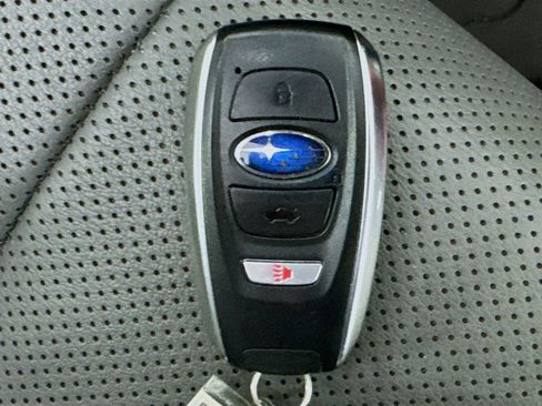 Used 2025 Subaru Forester Limited w/ Popular Package #2 AWD/4WD image 39