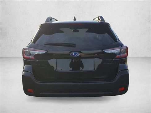 Used 2024 Subaru Outback Onyx Edition image 5