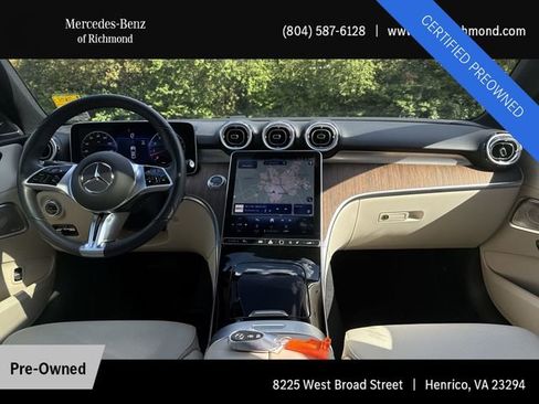 Used 2025 Mercedes-Benz C 300 4MATIC Sedan image 17