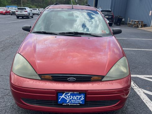 Used 2004 Ford Focus SE FWD image 4