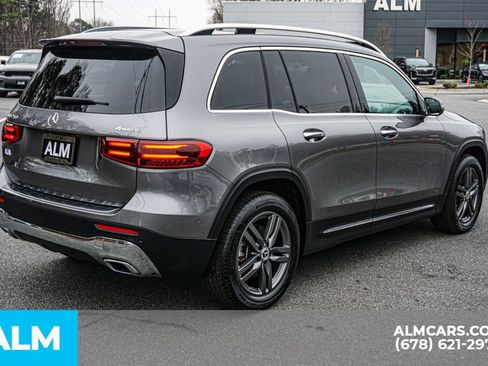 Used 2025 Mercedes-Benz GLB 250 GLB 250 w/ Exclusive Package image 6