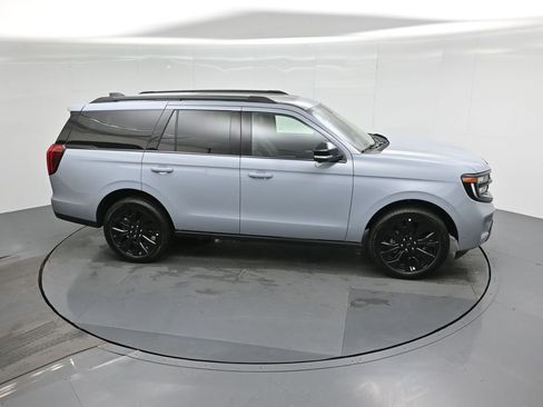 New 2025 Ford Expedition Platinum w/ Stealth Appearance Package AWD/4WD image 57