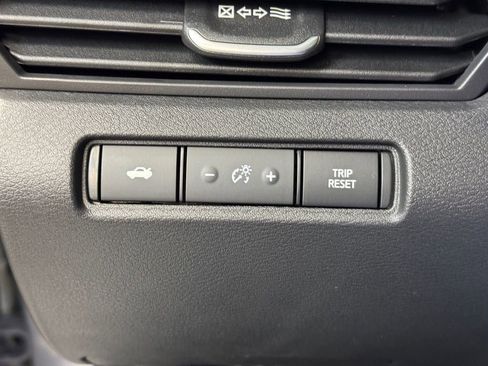 New 2025 Nissan Altima 2.5 SR w/ SR Premium Package image 27