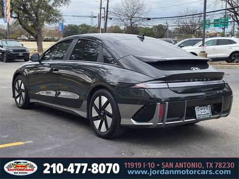 Used 2023 Hyundai Ioniq 6 SE image 3