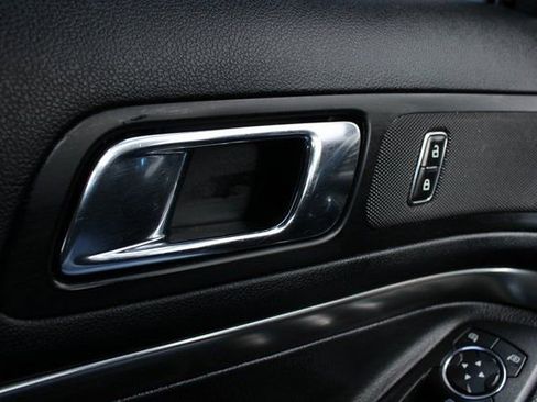 Used 2018 Ford Explorer 4WD Police Interceptor image 6