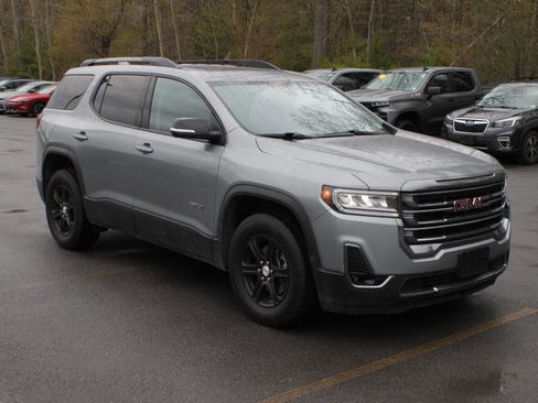 Used 2023 GMC Acadia AT4 AWD/4WD image 3
