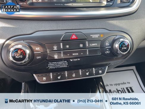 Used 2018 Kia Sorento SX image 33