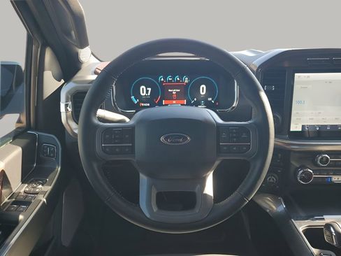 Used 2022 Ford F150 Lariat w/ Max Trailer Tow Package image 24