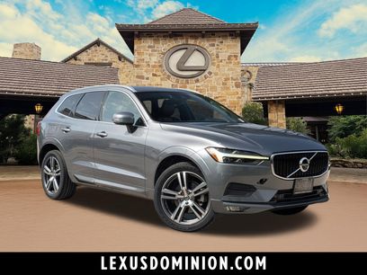 Used 2021 Volvo XC60 T5 Momentum w/ Advanced Package