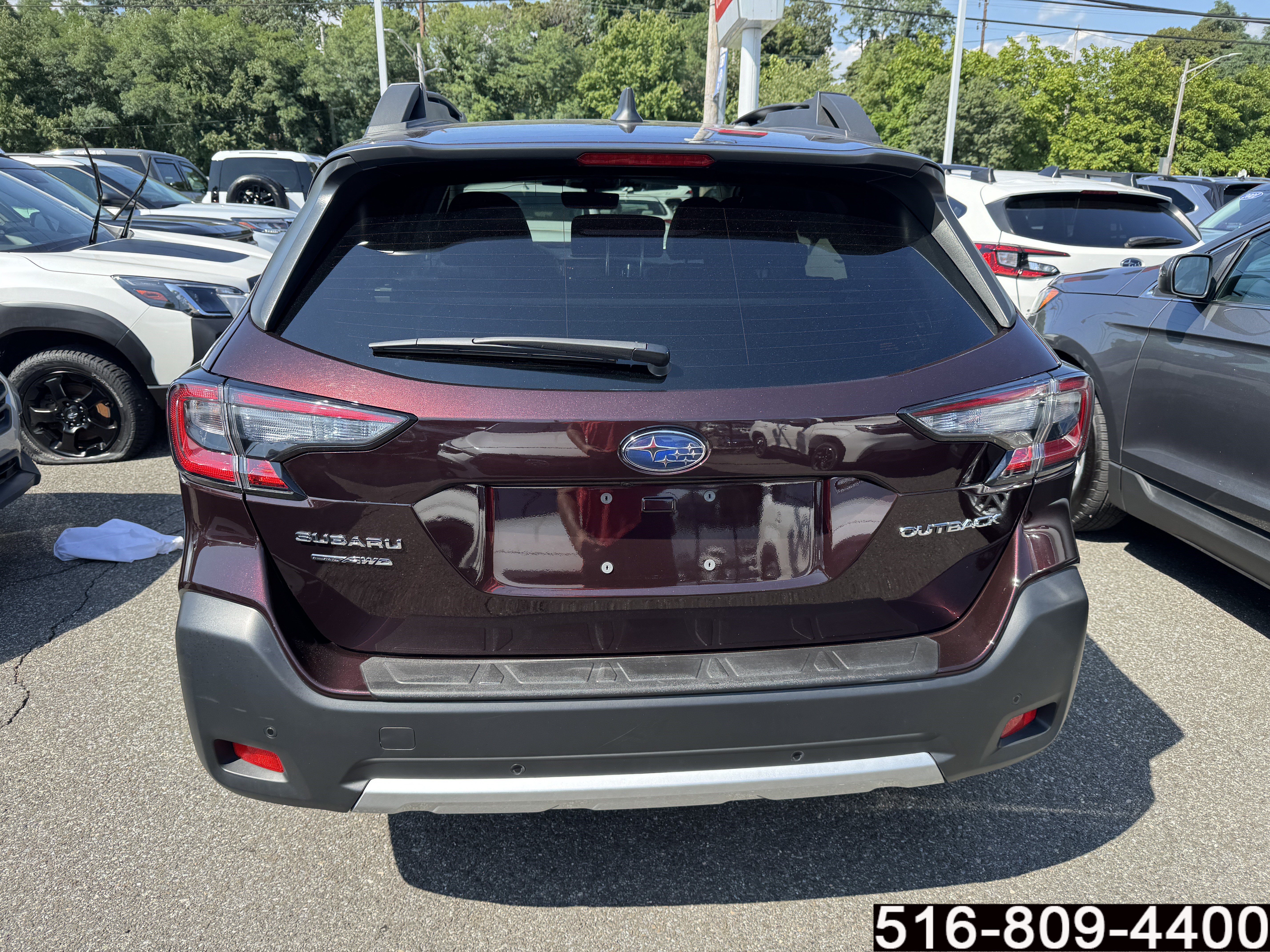 Used 2025 Subaru Outback Limited AWD/4WD image 5