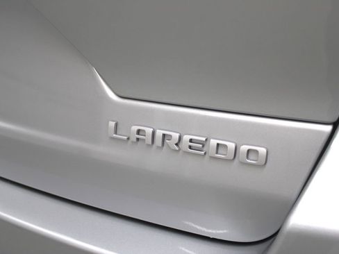 New 2025 Jeep Grand Cherokee Laredo X w/ Luxury Tech Group I image 39