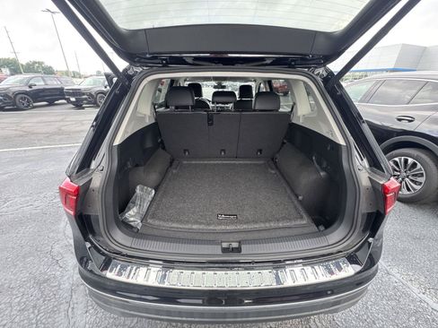 Used 2024 Volkswagen Tiguan Wolfsburg Edition AWD/4WD image 13