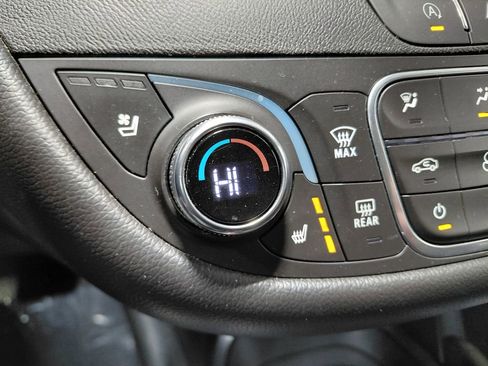 Used 2024 Chevrolet Malibu LT FWD image 4