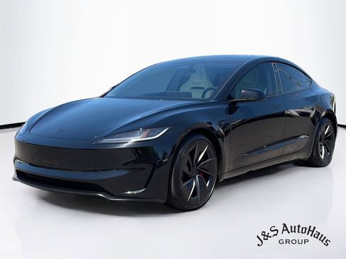 Used 2025 Tesla Model 3 Performance AWD/4WD image 3