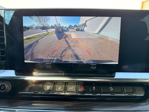 Used 2024 Chevrolet Silverado 2500 LT image 20