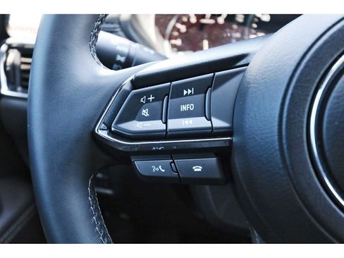 Used 2025 MAZDA CX-5 Signature image 15