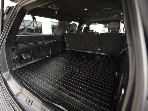 Used 2020 Ford Expedition Max Limited image 19