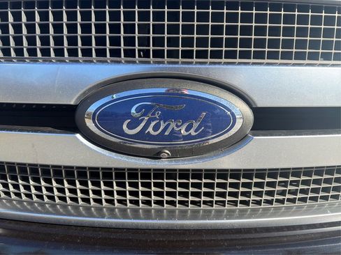 Used 2019 Ford F150 Platinum w/ Equipment Group 701A Luxury image 42