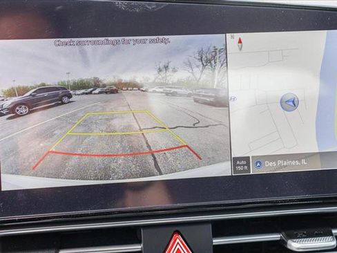 New 2025 Hyundai Elantra Limited image 19