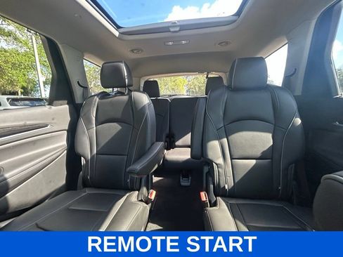 Used 2021 Buick Enclave Avenir w/ Avenir Technology Package FWD image 14