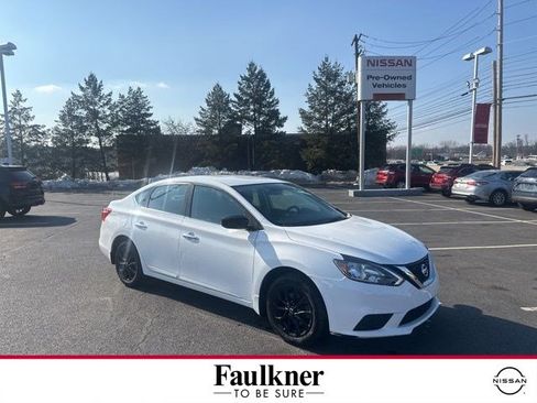 Used 2018 Nissan Sentra S w/ S Midnight Style Package image 1