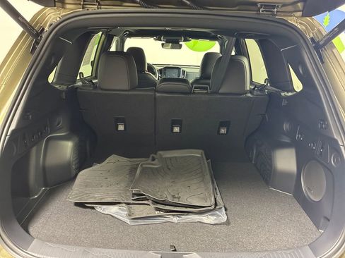 Used 2026 Subaru Forester Limited image 13