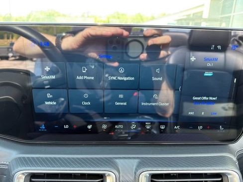 Used 2025 Ford Mustang Premium RWD image 32