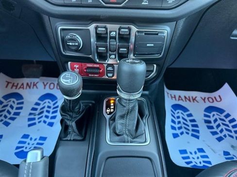 New 2026 Jeep Wrangler Unlimited Rubicon w/ Technology Group image 14