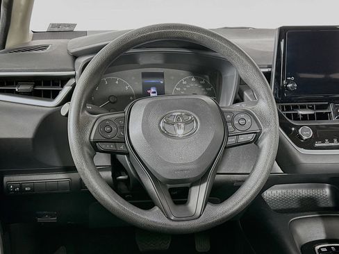 Used 2023 Toyota Corolla LE image 17