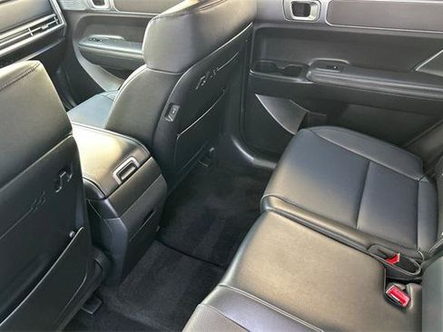 Certified 2025 Hyundai Santa Fe SEL image 12