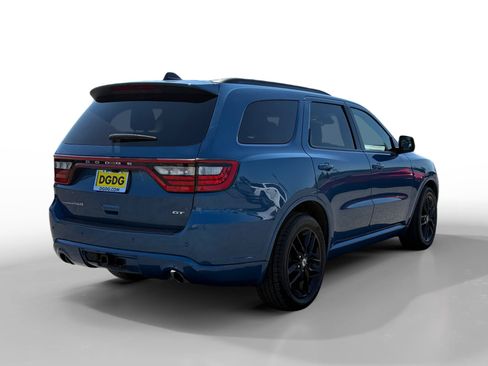 Used 2024 Dodge Durango GT RWD image 5