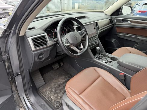 Used 2021 Volkswagen Atlas SE AWD/4WD image 9