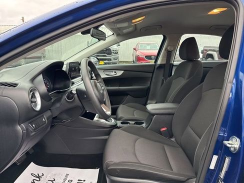 Used 2023 Kia Forte LXS FWD image 22