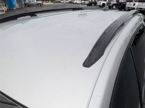 Used 2022 Chevrolet Equinox RS w/ RS Leather Package FWD image 35