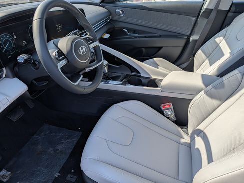 New 2026 Hyundai Elantra Limited image 6