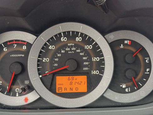 Used 2012 Toyota RAV4 Limited w/ Premium Plus Value Pkg AWD/4WD image 17
