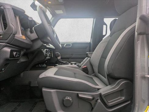 New 2025 Ford Bronco 4-Door AWD/4WD image 4