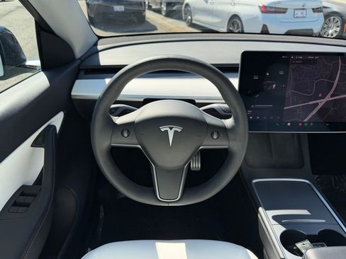 Used 2021 Tesla Model Y Performance AWD/4WD image 24