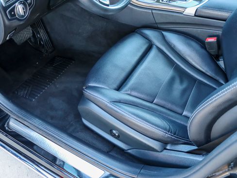 Used 2018 Mercedes-Benz C 300 4MATIC Sedan image 20