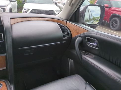 Used 2022 Nissan Armada SL RWD image 17