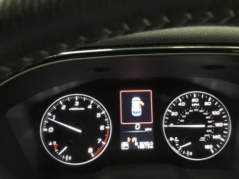 Used 2023 Subaru Outback Premium AWD/4WD image 30