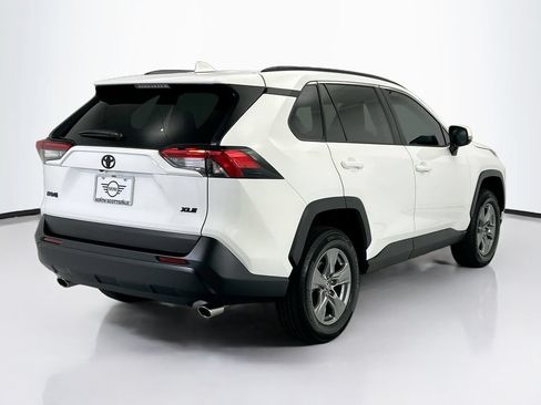 Used 2025 Toyota RAV4 XLE w/ Convenience Package FWD image 5