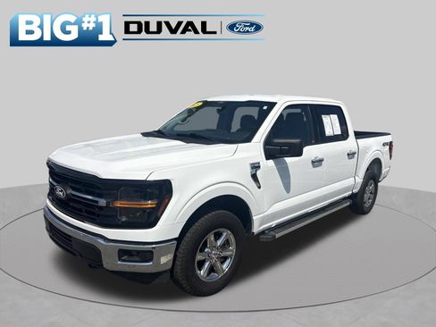 Used 2025 Ford F150 XLT w/ Equipment Group 301A Standard AWD/4WD image 3