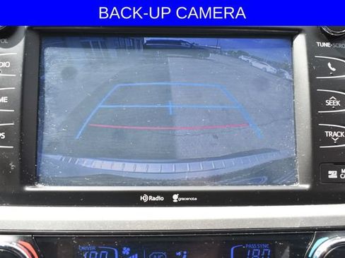 Used 2015 Toyota Highlander XLE AWD/4WD image 5