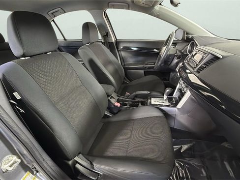 Used 2016 Mitsubishi Lancer ES image 30