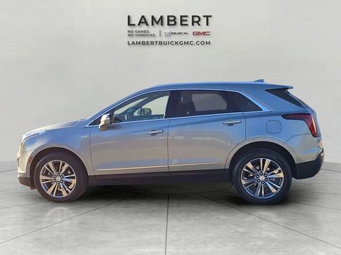 Used 2025 Cadillac XT5 Premium Luxury image 2