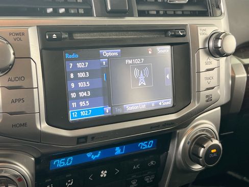 Used 2016 Toyota 4Runner Limited image 14